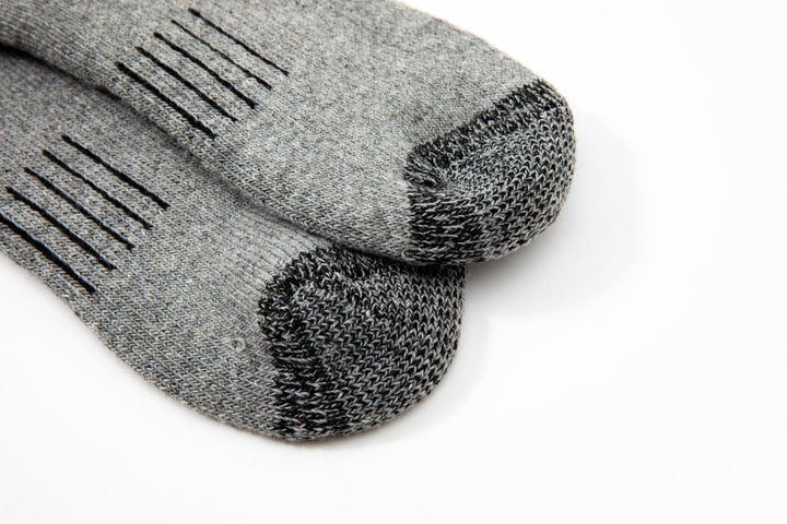 Men's crew Merino wool socks - Autumn and winter thick warm socks - Breathable sweat-absorbing hiking stockings - Mesa Socks