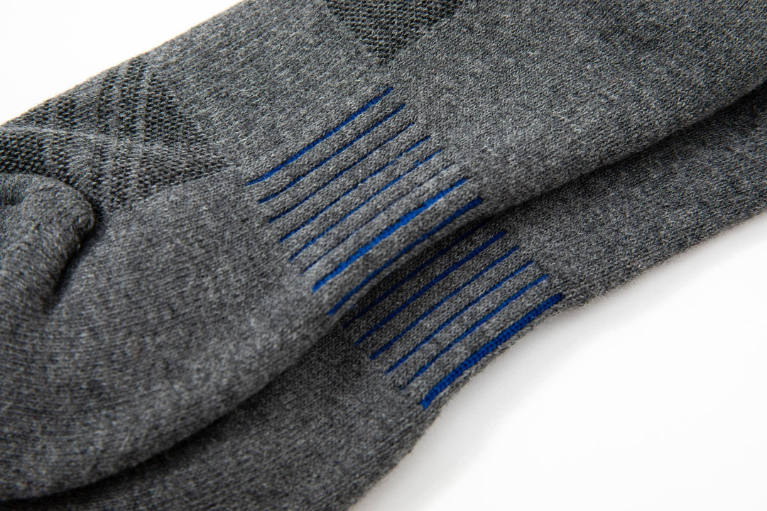 Men Low Cut Socks -Spring Training Running Cotton grey Socks- Deodorant Antibacterial Sweat Absorbent Breathable  Mesa Socks