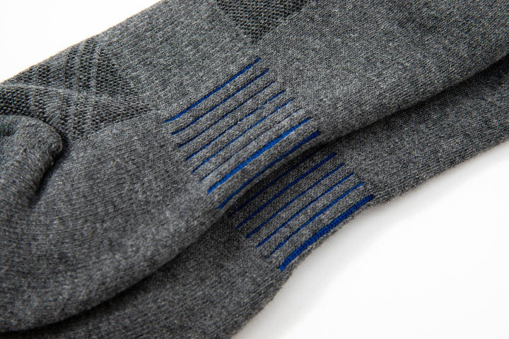 Men Low Cut Socks -Spring Training Running Cotton grey Socks- Deodorant Antibacterial Sweat Absorbent Breathable  Mesa Socks